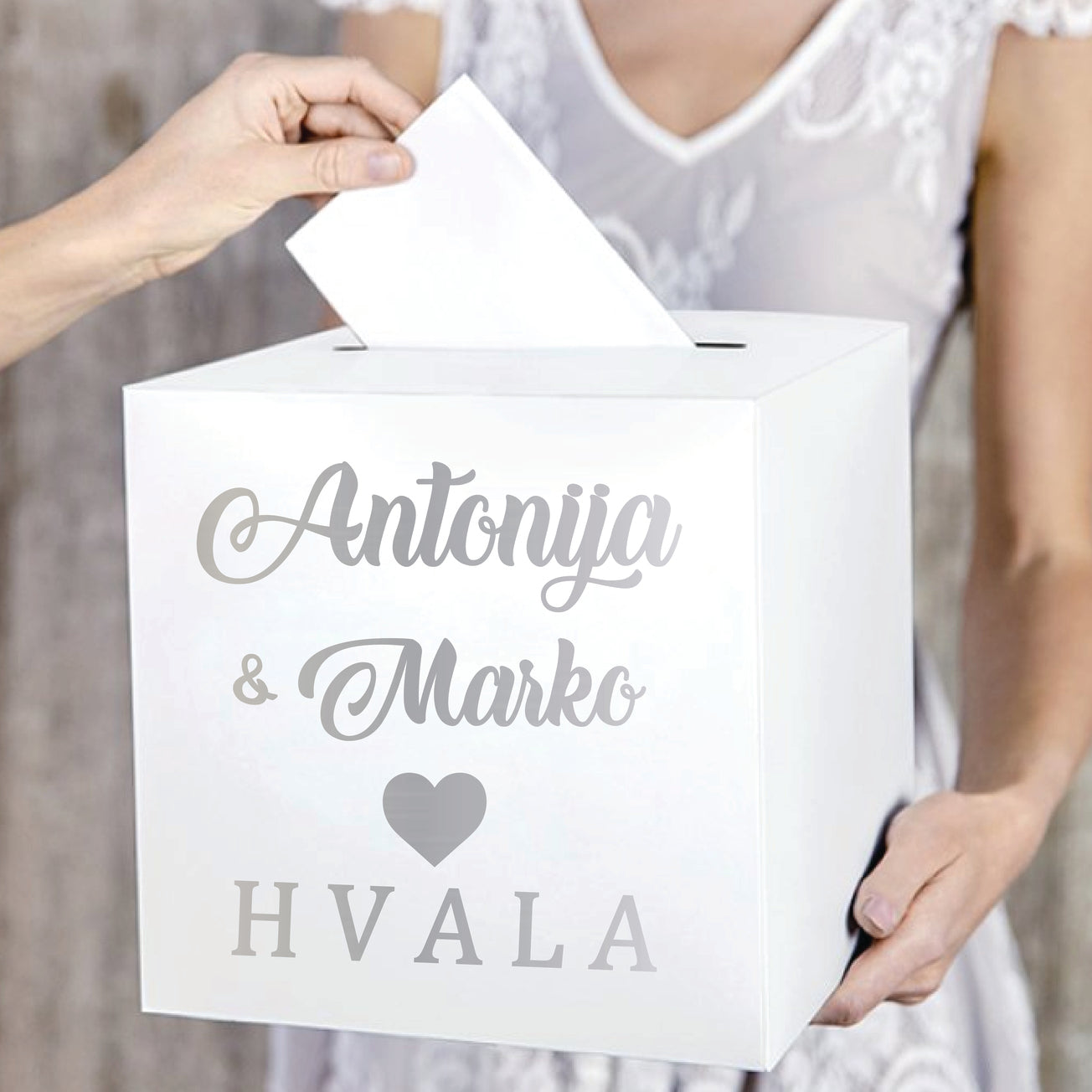 Envelope box