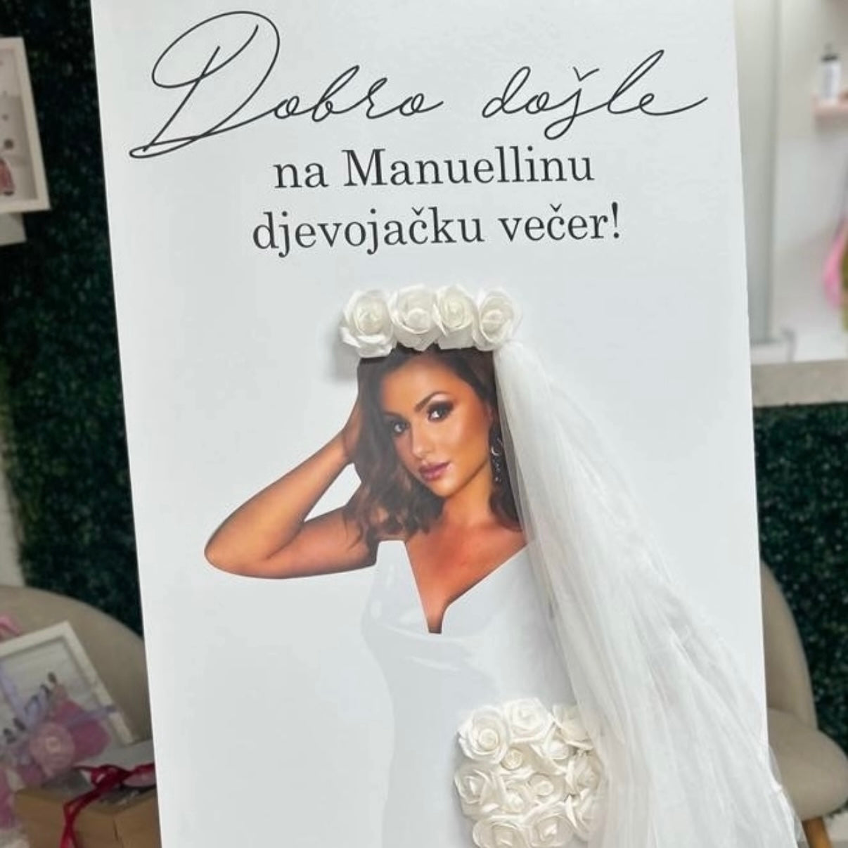 XXL Ploča - djevojka večer